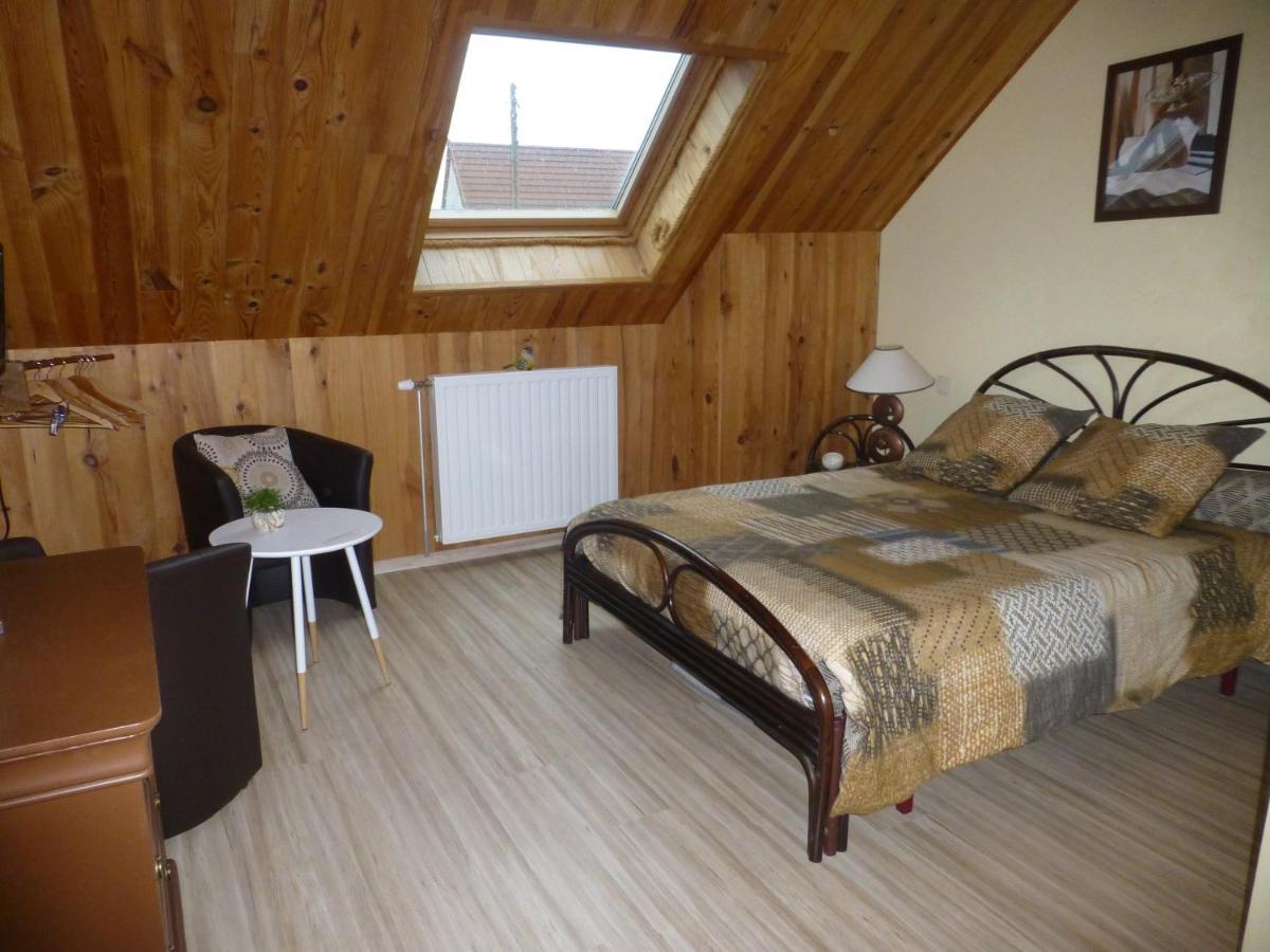 chambres d'hôte Le Marronnier Champrougier Extérieur photo